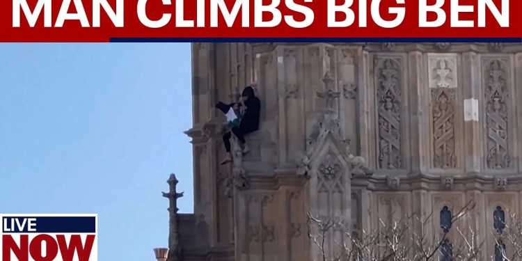 BREAKING: Barefoot man climbs London’s Big Ben carrying Palestine flag BREAKING: Barefoot man climbs London’s Big Ben carrying Palestine flag