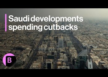 Saudi Prince’s Trillion-Dollar Makeover Faces Funding Cutbacks, Neom to Get Less Funding Saudi Prince’s Trillion-Dollar Makeover Faces Funding Cutbacks, Neom to Get Less Funding