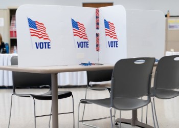 Arizona Boosts Security for Early In-Person Voting Arizona Boosts Security for Early In-Person Voting
