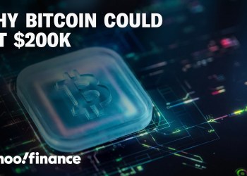 Bitcoin hits a new high of 3K. This strategist says it could go to 0K. Bitcoin hits a new high of 3K. This strategist says it could go to 0K.