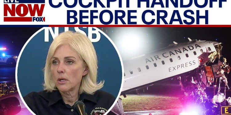 LaGuardia plane crash: Last seconds reveal cockpit handoff before aircraft hit fire truck LaGuardia plane crash: Last seconds reveal cockpit handoff before aircraft hit fire truck