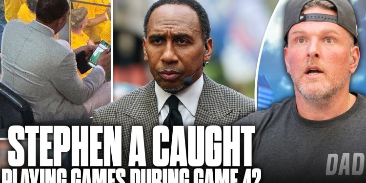 Stephen A Smith Called Out For Playing Solitare, Not Paying Attention To Finals Game 4 | Pat McAfee Stephen A Smith Called Out For Playing Solitare, Not Paying Attention To Finals Game 4 | Pat McAfee