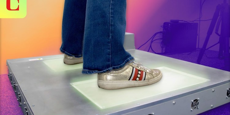 I Tested TSA’s New Shoe Scanner Tech. Things Got Weird I Tested TSA’s New Shoe Scanner Tech. Things Got Weird