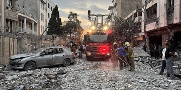 Israel Attacks Iran: Oil Prices Spike, Will Iran Close the Strait of Hormuz? Israel Attacks Iran: Oil Prices Spike, Will Iran Close the Strait of Hormuz?