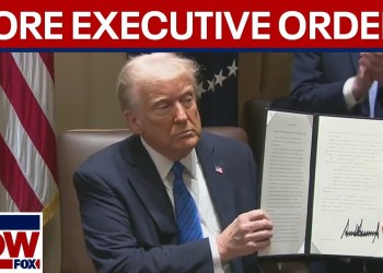 President Trump meets with U.S. ambassadors, signs more executive orders President Trump meets with U.S. ambassadors, signs more executive orders