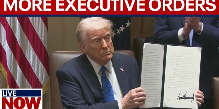 President Trump meets with U.S. ambassadors, signs more executive orders President Trump meets with U.S. ambassadors, signs more executive orders