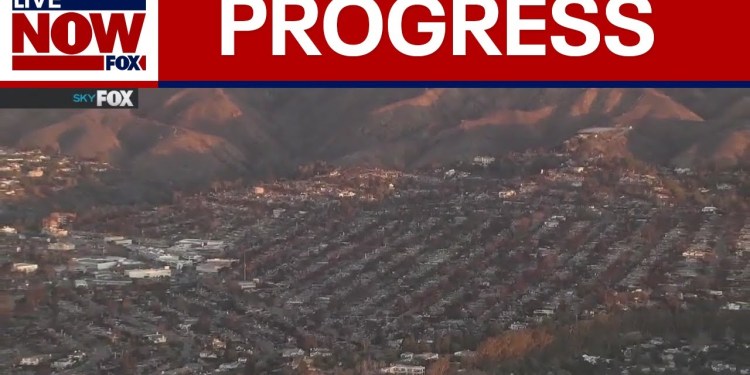 California fires: SkyFOX flies over clear Palisades skies | LiveNOW from FOX California fires: SkyFOX flies over clear Palisades skies | LiveNOW from FOX