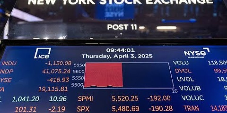 Recession Risks Rise as Stocks Selloff on Tariffs Recession Risks Rise as Stocks Selloff on Tariffs