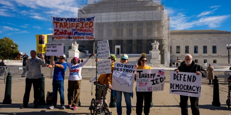 Arguments Over Trump Tariffs Hit Supreme Court Arguments Over Trump Tariffs Hit Supreme Court