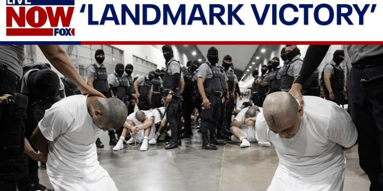 Alien Enemies Act: Trump has authority to deport Venezuelan migrants, SCOTUS rules Alien Enemies Act: Trump has authority to deport Venezuelan migrants, SCOTUS rules