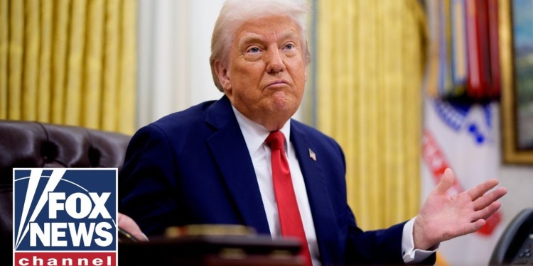 Trump signs executive order reclassifying marijuana Trump signs executive order reclassifying marijuana