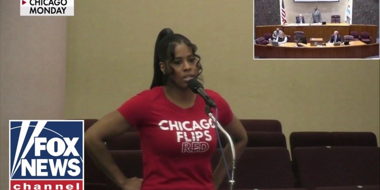 Chicago locals TORCH Democrat officials: ‘EMBARRASSING US’ Chicago locals TORCH Democrat officials: ‘EMBARRASSING US’