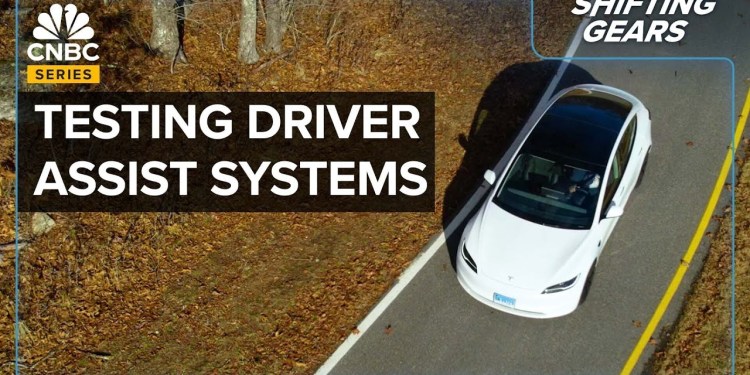 Why Mercedes Has A Better Driver Assist System Than Tesla’s Autopilot Why Mercedes Has A Better Driver Assist System Than Tesla’s Autopilot