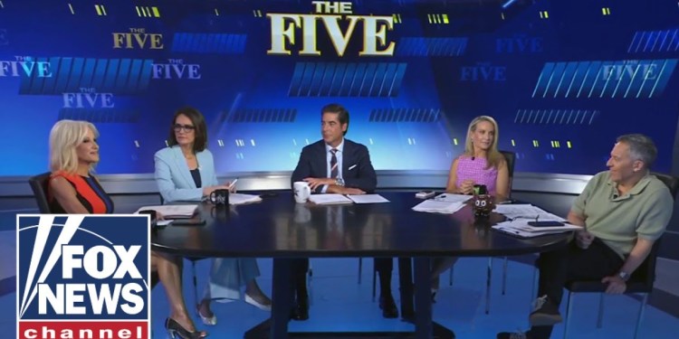 ‘The Five’: Jay Leno sends message to late-night partisan hacks ‘The Five’: Jay Leno sends message to late-night partisan hacks