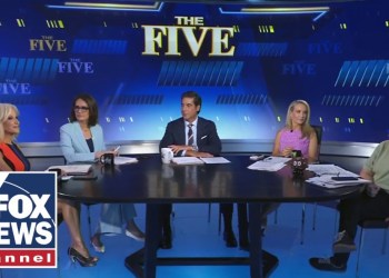 ‘The Five’: Jay Leno sends message to late-night partisan hacks ‘The Five’: Jay Leno sends message to late-night partisan hacks