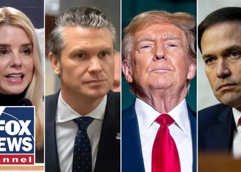 Trump holds a Cabinet meeting Trump holds a Cabinet meeting