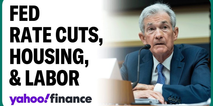 Housing market will move sideways, economist says Housing market will move sideways, economist says