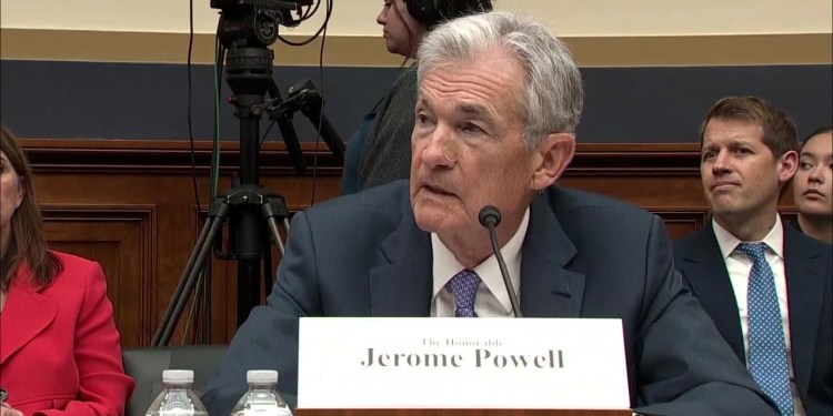 Fed’s Powell Says Biden Hasn’t Met With Him in Two Years Fed’s Powell Says Biden Hasn’t Met With Him in Two Years