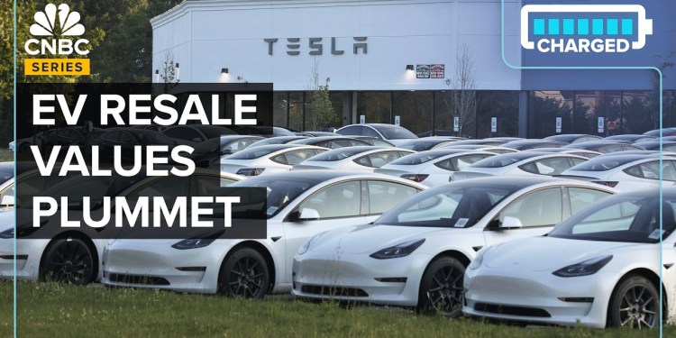 Why EVs Depreciate Faster Than Gas Cars Why EVs Depreciate Faster Than Gas Cars