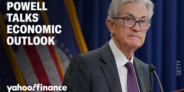 Fed Powell delivers a speech on the economic outlook. Fed Powell delivers a speech on the economic outlook.