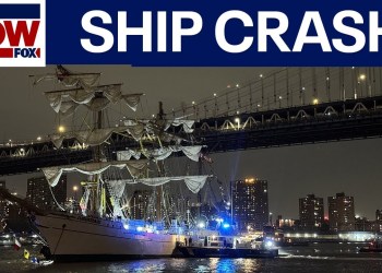 BREAKING: Ship crashes into Brooklyn Bridge, 2 dead | LiveNOW from FOX BREAKING: Ship crashes into Brooklyn Bridge, 2 dead | LiveNOW from FOX