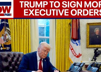 News Today: President Trump signs new Executive Orders in White House Oval Office News Today: President Trump signs new Executive Orders in White House Oval Office