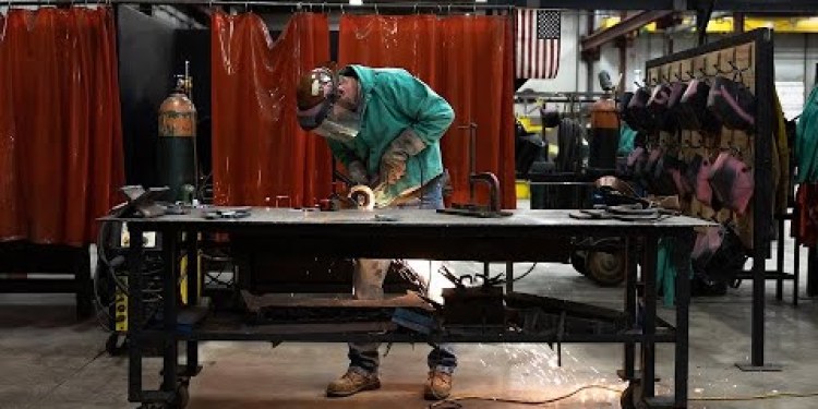 US Adds 73,000 Jobs in July, Unemployment Rate Rises to 4.2% US Adds 73,000 Jobs in July, Unemployment Rate Rises to 4.2%