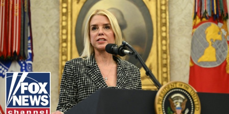 ‘CONSTITUTIONAL CRISIS’: Bondi sounds alarm as lawfare against Trump ramps up ‘CONSTITUTIONAL CRISIS’: Bondi sounds alarm as lawfare against Trump ramps up