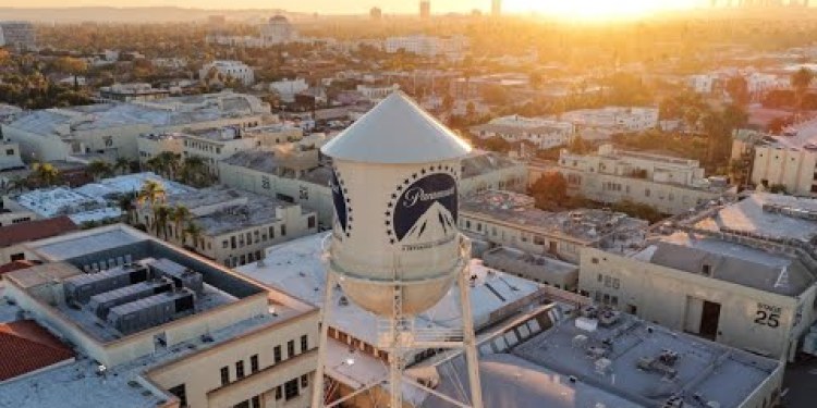 Paramount Asks Warner Bros. Voters to Reject Netflix Bid Paramount Asks Warner Bros. Voters to Reject Netflix Bid