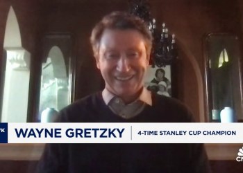 Wayne Gretzky on Alex Ovechkin approaching the all-time goal record Wayne Gretzky on Alex Ovechkin approaching the all-time goal record