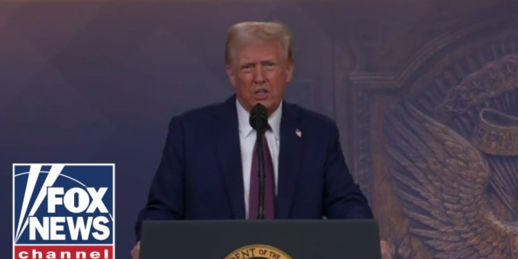 Trump addresses World Economic Forum in Davos Trump addresses World Economic Forum in Davos