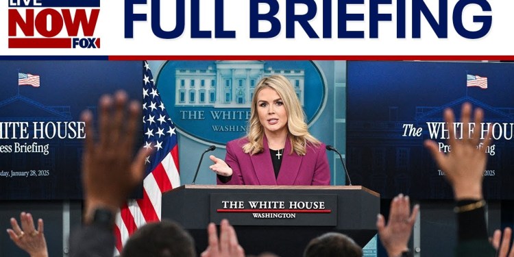 White House briefing before House vote to reopen government White House briefing before House vote to reopen government