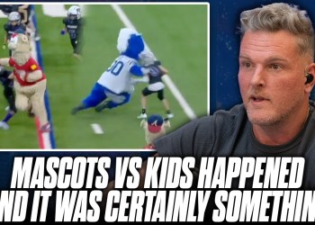 Mascots vs Kids Happened At Halftime & It Was Certainly Something… | Pat McAfee Reacts Mascots vs Kids Happened At Halftime & It Was Certainly Something… | Pat McAfee Reacts