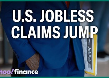 US jobless claims rise to highest level in nearly a year US jobless claims rise to highest level in nearly a year