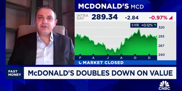 McDonald’s fighting against grocery spending with value deals, says Wedbush’s Nick Setyan McDonald’s fighting against grocery spending with value deals, says Wedbush’s Nick Setyan