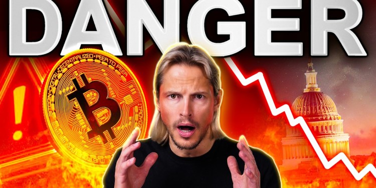 Warning: Bitcoin’s 2025 Rally Is In DANGER (Watch Before It’s Too Late) Warning: Bitcoin’s 2025 Rally Is In DANGER (Watch Before It’s Too Late)
