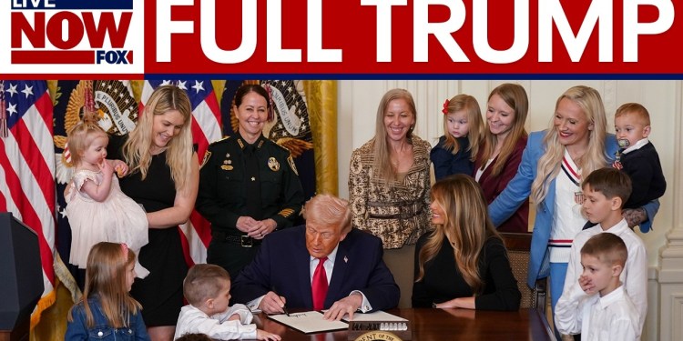 FULL: Trump hosts Women’s History Month event at White House FULL: Trump hosts Women’s History Month event at White House