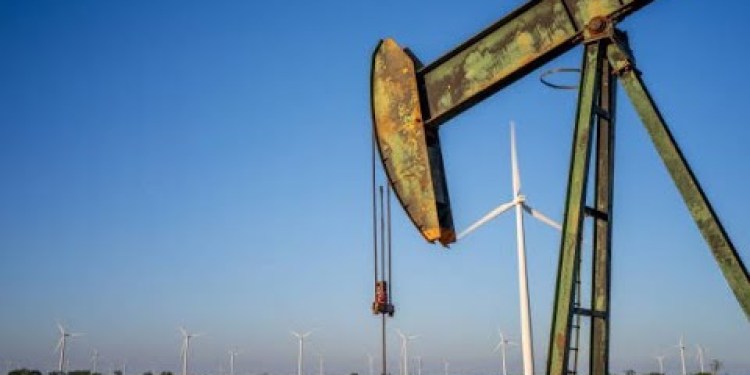 A US Oil Export Ban Would Be Catastrophic, Schork Says A US Oil Export Ban Would Be Catastrophic, Schork Says