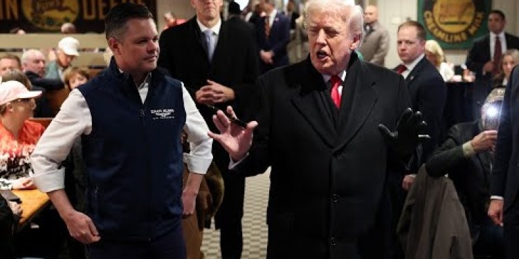 Trump Deepens US Dollar Woes as He Downplays Weakness Trump Deepens US Dollar Woes as He Downplays Weakness