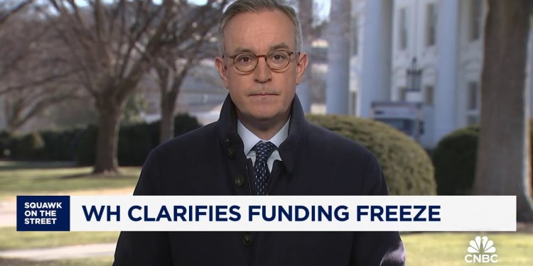 White House expects 5-10% of federal workforce to accept enhanced buyout White House expects 5-10% of federal workforce to accept enhanced buyout