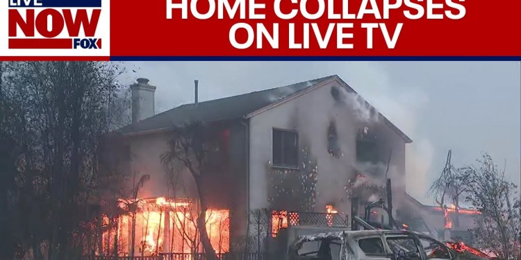 Palisades Fire: Home collapses while reporter on the air in Los Angeles: “It is a WAR ZONE” Palisades Fire: Home collapses while reporter on the air in Los Angeles: “It is a WAR ZONE”