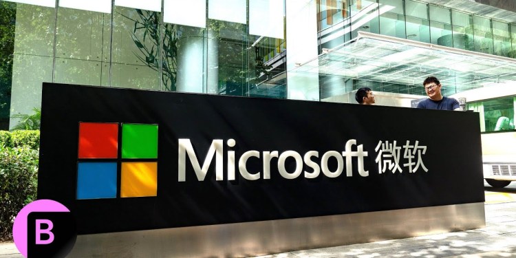 Microsoft Tells China Staff to Swap Androids for iPhones Microsoft Tells China Staff to Swap Androids for iPhones