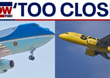 Air Force One close call midair with Spirit Airlines plane Air Force One close call midair with Spirit Airlines plane