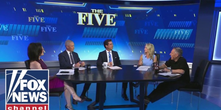 ‘The Five’: Shunning conservative relative? ‘The Five’: Shunning conservative relative?