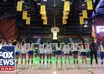 Volleyball team makes stunning decision against trans athlete: ‘Bigger than a win or loss’ Volleyball team makes stunning decision against trans athlete: ‘Bigger than a win or loss’