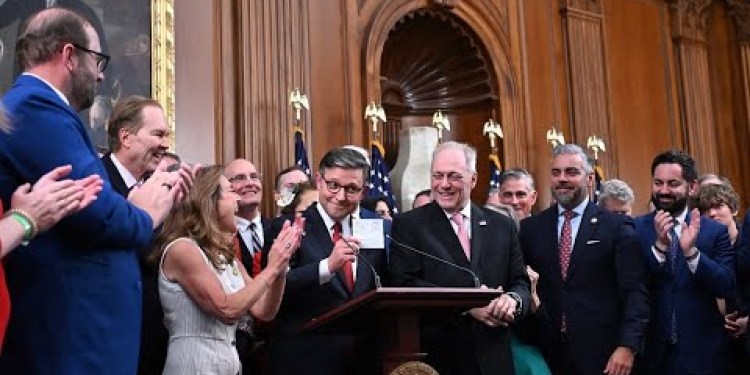 US House Passes Tax Bill, Sending It to Trump US House Passes Tax Bill, Sending It to Trump