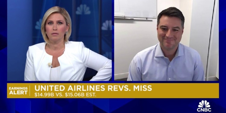 Delta and United ‘remain top tier’ in the airline industry, says Melius’ Connor Cunningham Delta and United ‘remain top tier’ in the airline industry, says Melius’ Connor Cunningham