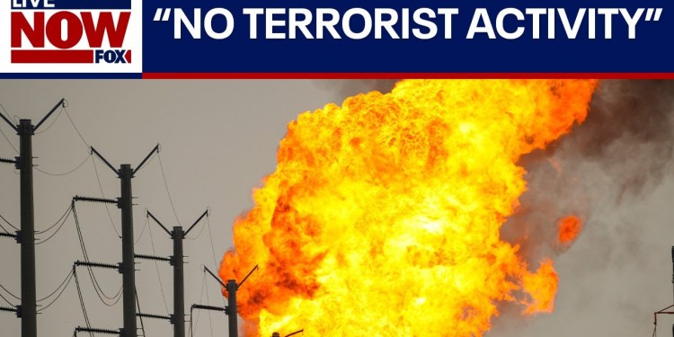 Texas pipeline fire: Evacuations issued, injuries reported | LiveNOW from FOX Texas pipeline fire: Evacuations issued, injuries reported | LiveNOW from FOX