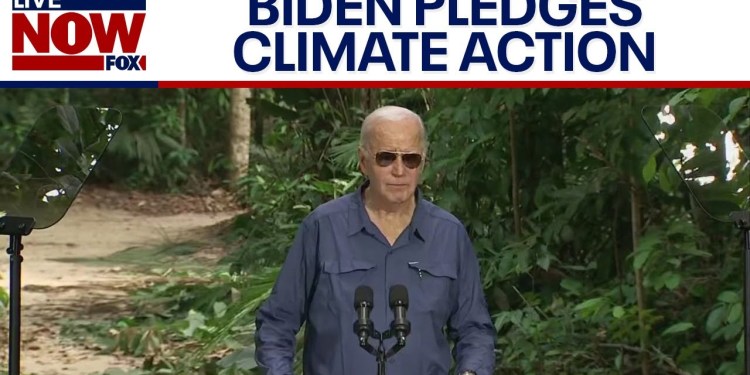 Biden becomes 1st sitting U.S. president to visit Amazon | LiveNOW from FOX Biden becomes 1st sitting U.S. president to visit Amazon | LiveNOW from FOX