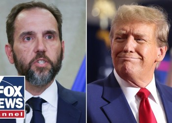 ‘GAME CHANGER’: Legal expert makes bombshell prediction about Trump’s ongoing cases ‘GAME CHANGER’: Legal expert makes bombshell prediction about Trump’s ongoing cases